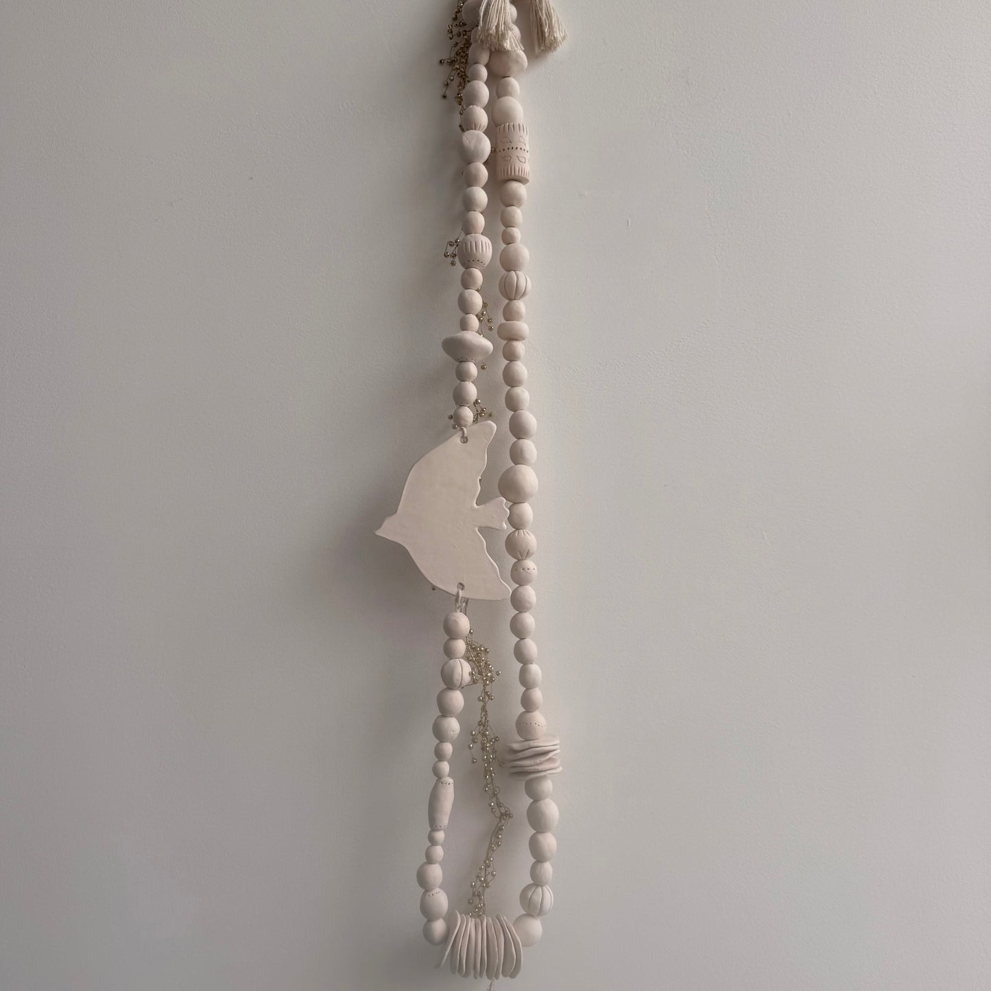 COLLIER DE MUR COLOMBE